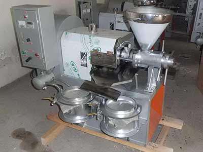 螺旋式榨油機